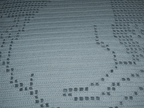 H23 - háčkovaná dečka, kočka, cca 34x37 cm — foto 2