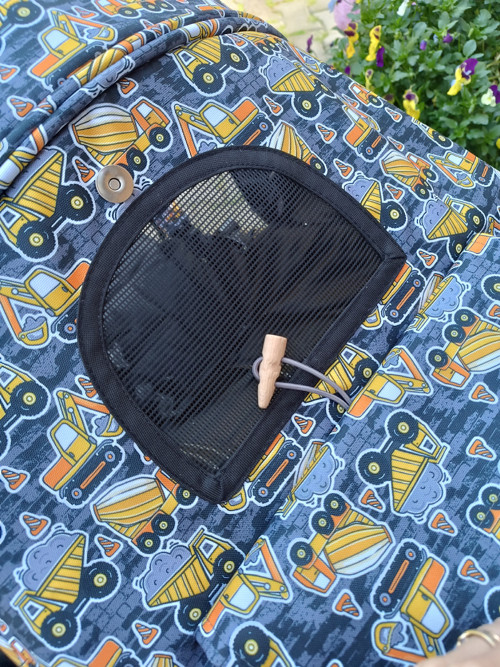 Stříška ke kočárku Valco + madlo - Bagry — foto 3