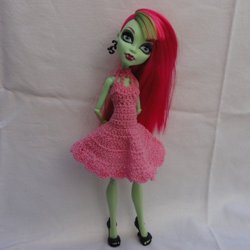 Šaty pro Monster High — foto 4