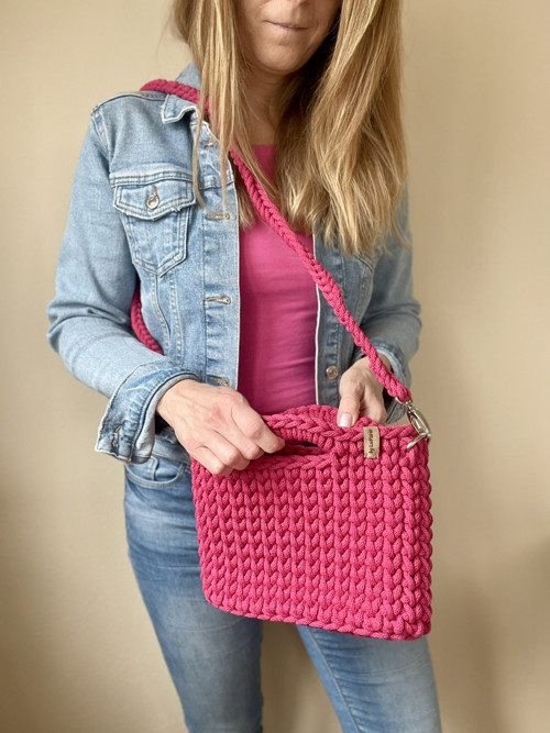 Háčkovaná kabelka Elegant fuchsiová — foto 5