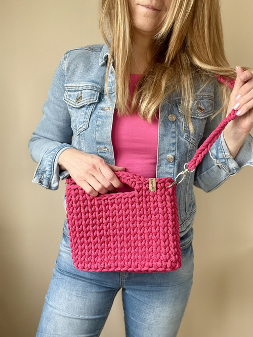 Háčkovaná kabelka Elegant fuchsiová — foto 2