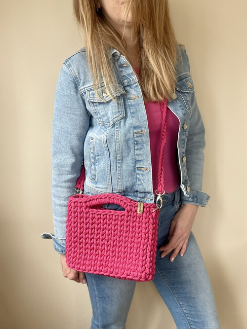 Háčkovaná kabelka Elegant fuchsiová — foto 3