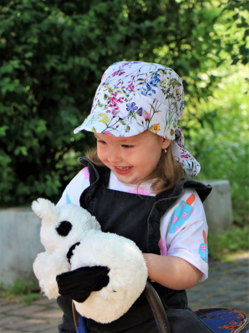 Letný detský šilt letná lúka — foto 3