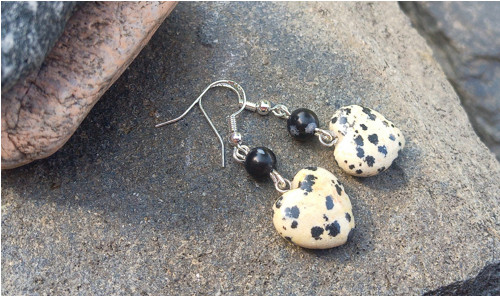 Náušnice srdíčka – Dalmatin a obsidián (4.5 cm) — foto 2
