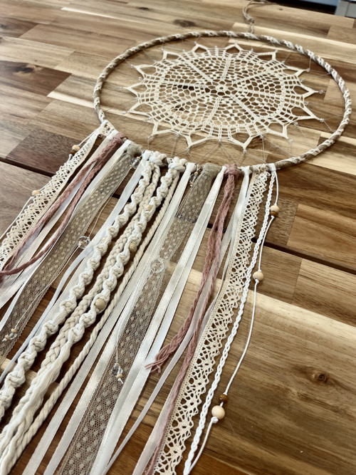 Lapač snů s háčkovanou krajkou - 30cm — foto 2