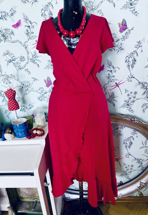 Šaty red elegance — foto 3