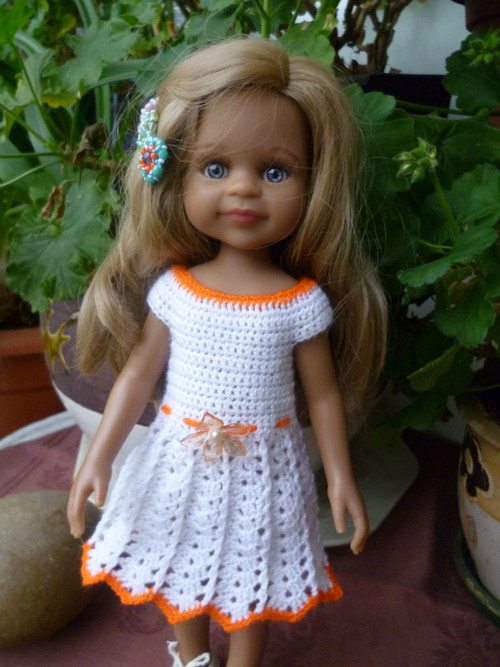 Bílé šaty pro panenku vel.32 cm — foto 2