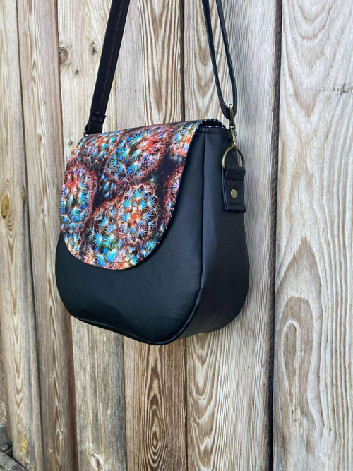 Malá crossbody kabelka — foto 2