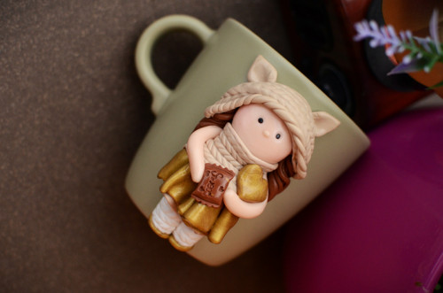 Fimo hrníček s holčičkou — foto 3