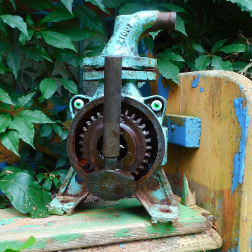 Trpaslík zrozen z industrie... — foto 2