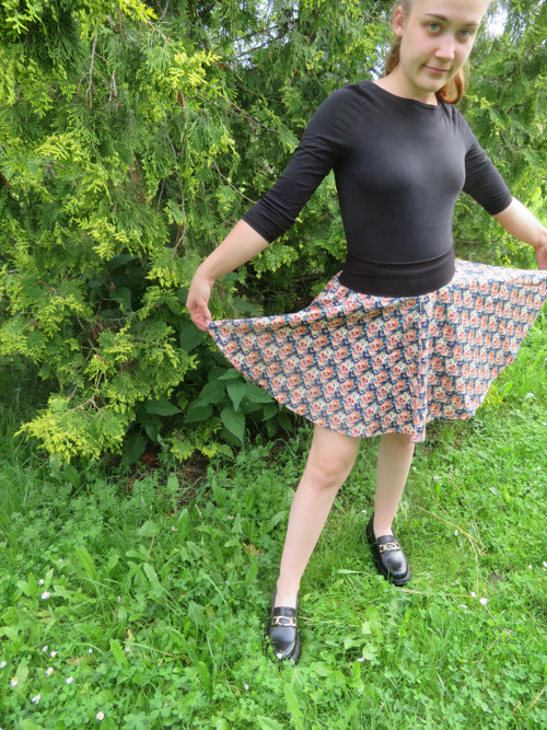 Letní kolová sukně JSEM TOČIVÁ — foto 3
