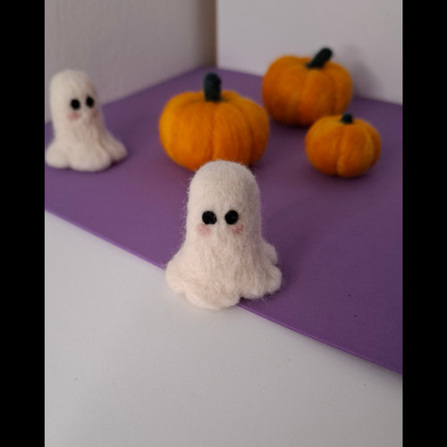 Plstěná figurka - Duch — foto 2