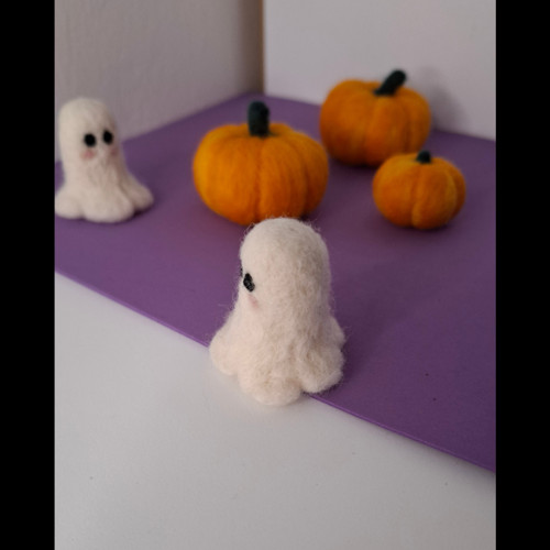 Plstěná figurka - Duch — foto 3