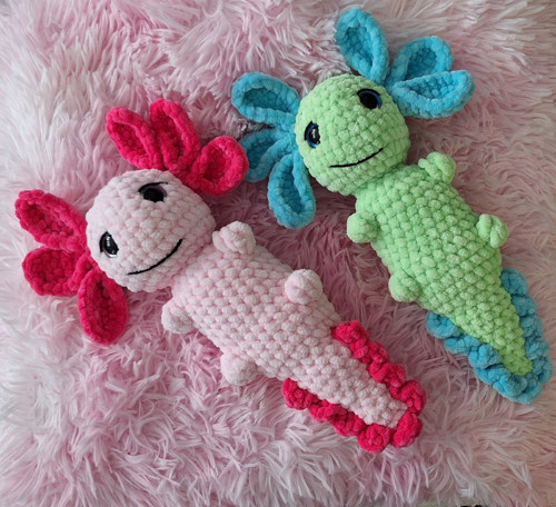 Háčkovaný Axolotl růžový — foto 3