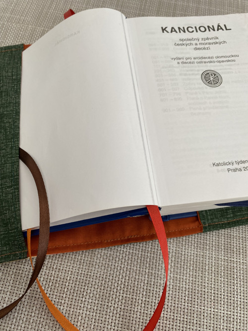 Textilní obal na Kancionál — foto 2