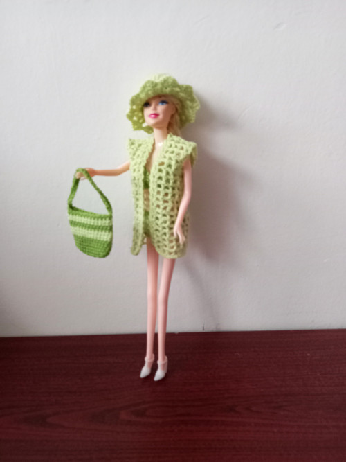 Plavky a doplňky k vodě pro Barbie — foto 2