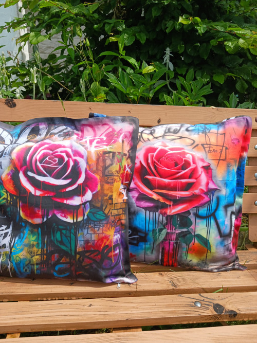 Povlak s graffiti a růží 2 — foto 2