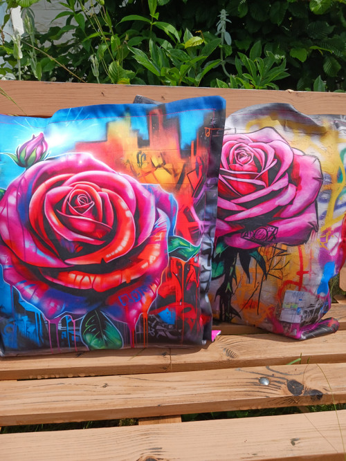 Povlak s graffiti a růží 5 — foto 2