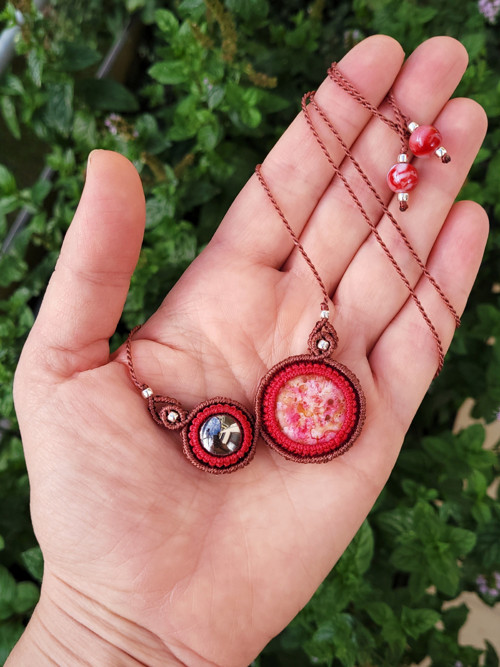 Macramé náhrdelník - sblížení — foto 3