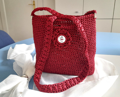 Háčkovaná crossbody kabelka - vínová — foto 5