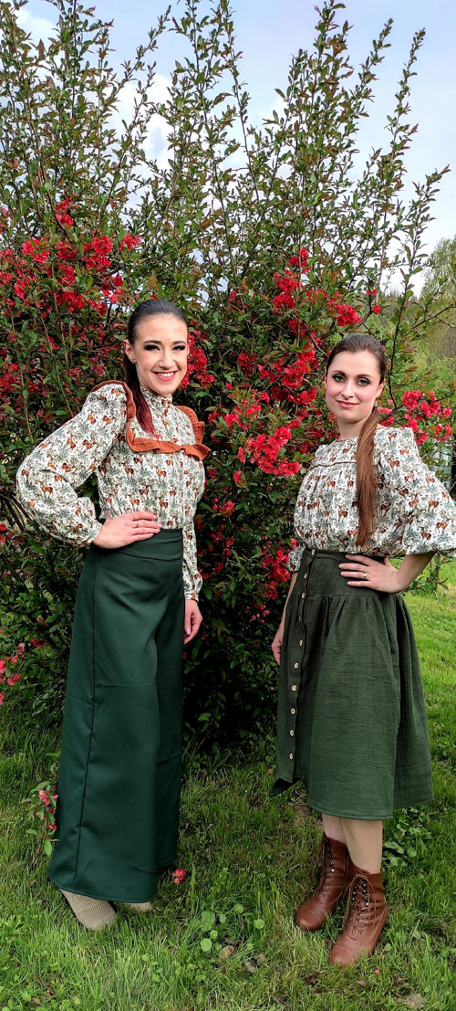 Široké kalhoty s vysokým pasem — foto 2