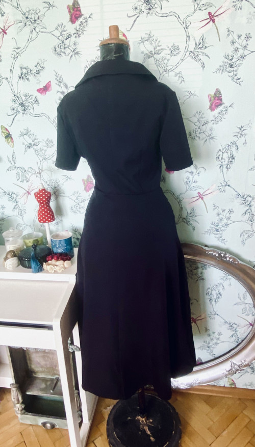 Šaty vintage pin-up klasika — foto 4