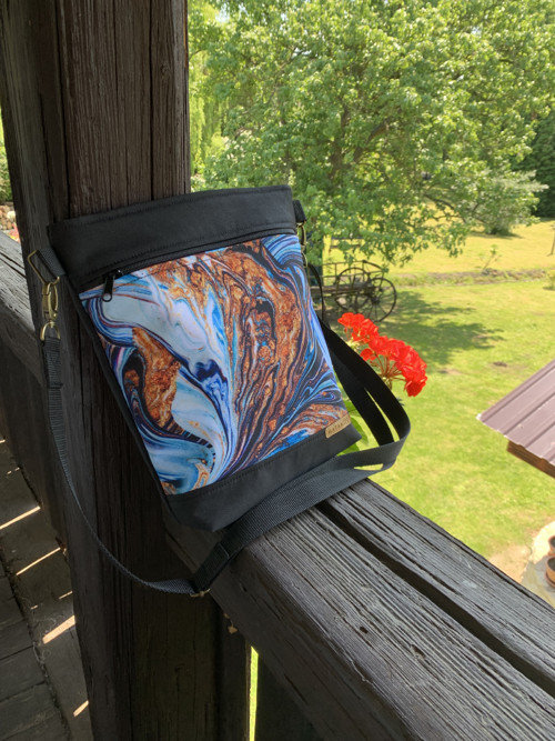 Míchání barev- crossbody taška — foto 4