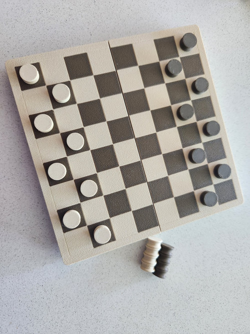 Mini magnetické cestovní šachy — foto 2