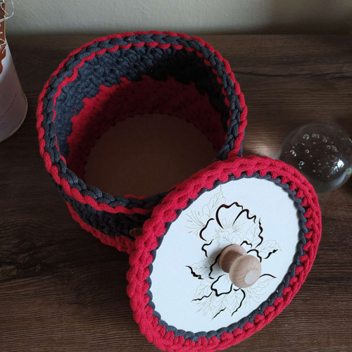 Háčkovaný košík z cordy macrame — foto 3
