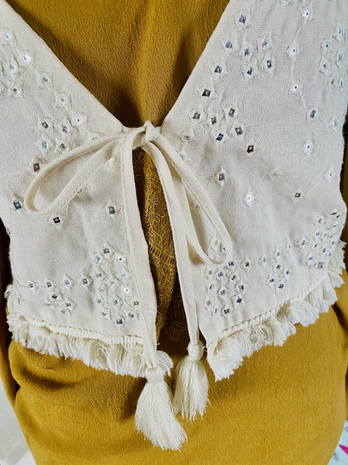 Vestička crop boho — foto 4
