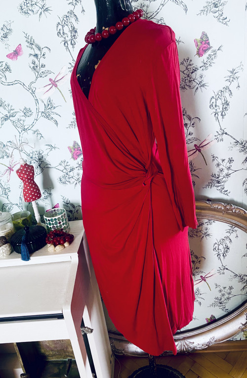 Little red dress — foto 2