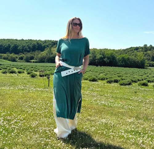 Rovné šaty s vázáním jedle — foto 5
