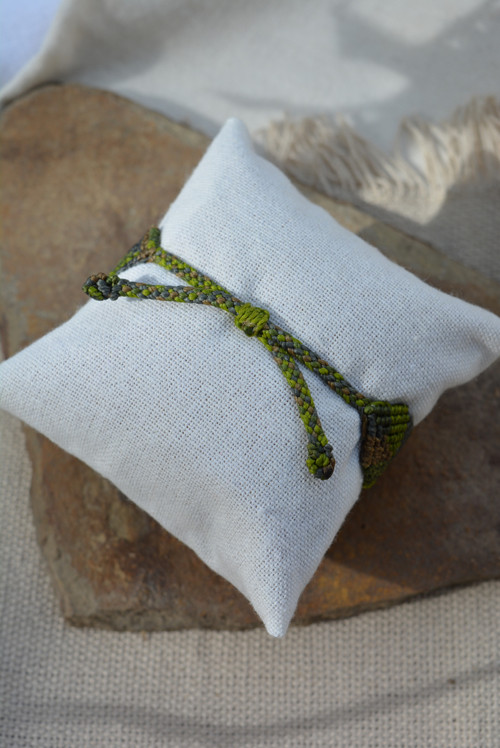 Širší macramé náramek - zelená — foto 3