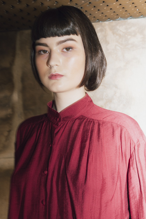 Hedvábná Halenka Bordeaux — foto 3