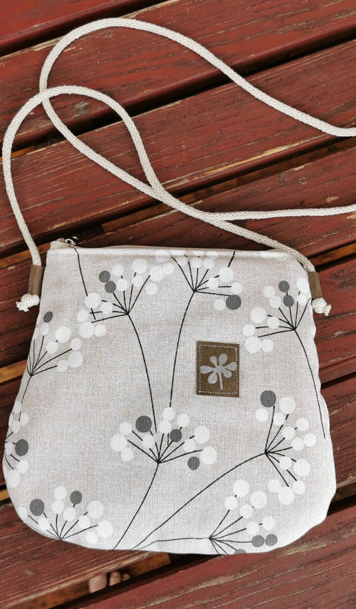 Malá crossbody kabelka — foto 3