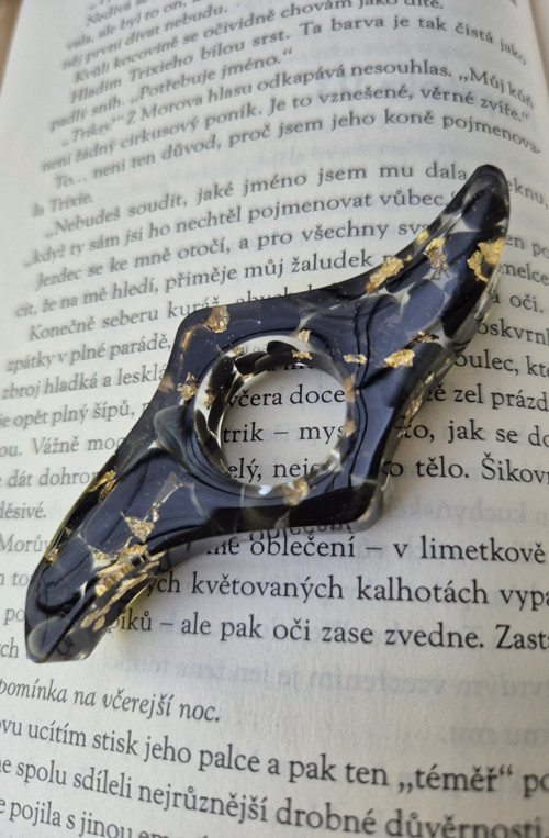 Držák stránek obsidián — foto 4