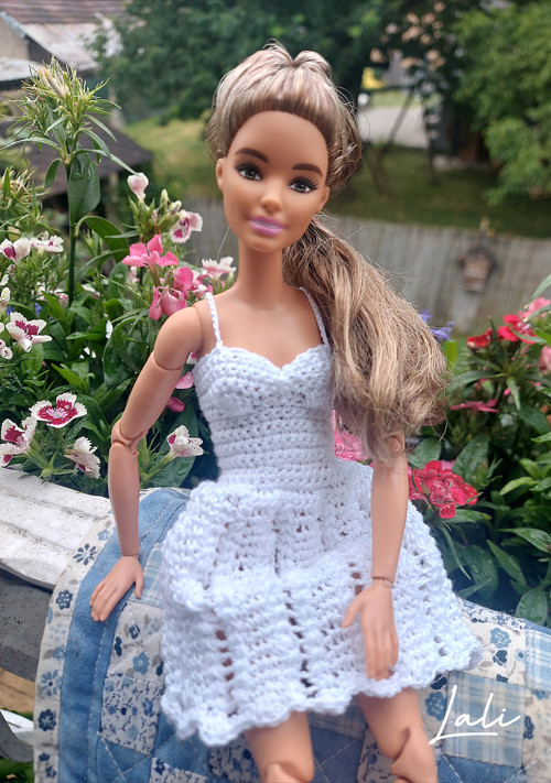 Háčkované šatičky pro Barbie Made to move 1. — foto 2