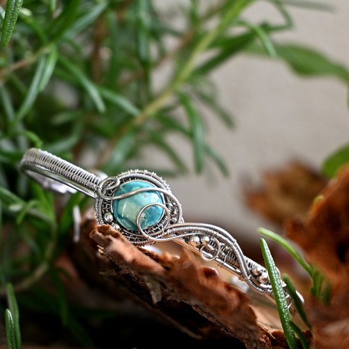 Náramek s tyrkysovým kabošonem — foto 6
