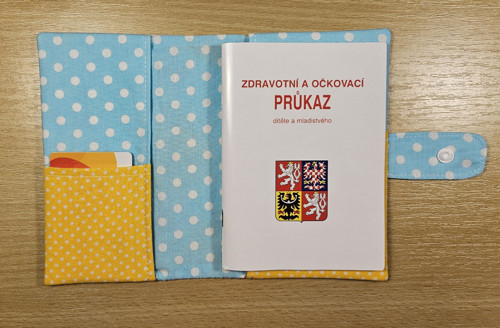 Obal na očkov. průkaz sluníčkový — foto 3