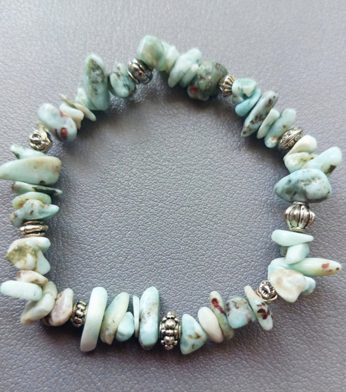 Náramek z minerálů larimar — foto 2