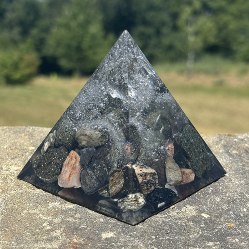 Pyramida Ledovec — foto 4