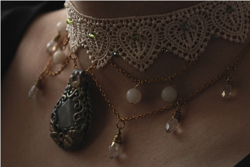 Krajkový choker Lottie — foto 3
