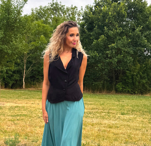 Vesta volná černá — foto 2
