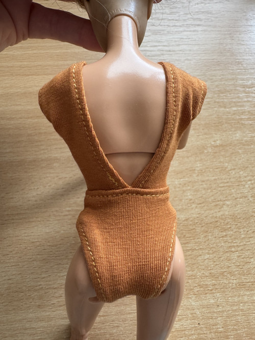 Body pro Barbie — foto 2