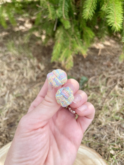 Macrame náušnice - pastelka — foto 3