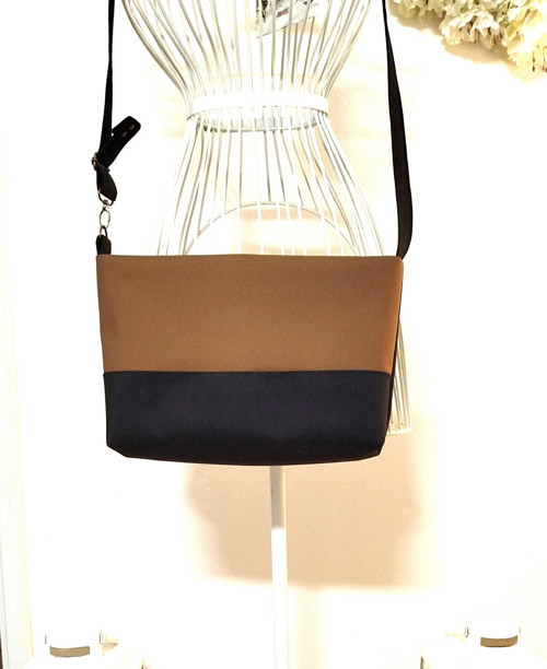 Hnědo-černá kabelka/crossbody — foto 2