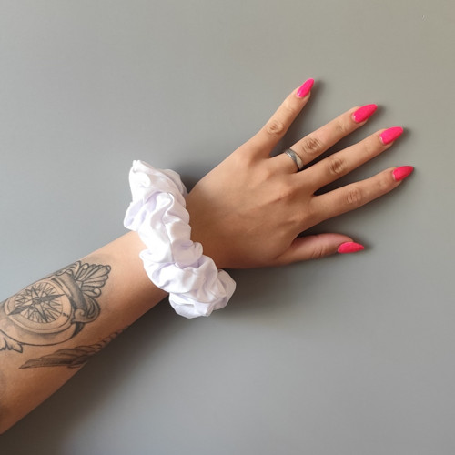 Scrunchie gumička bílá XXL — foto 4