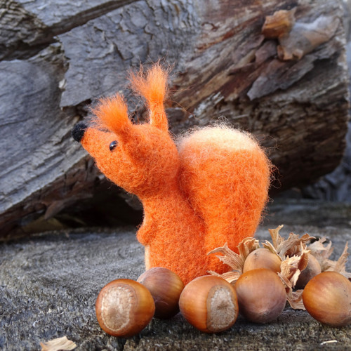 Figurka Veverka — foto 5
