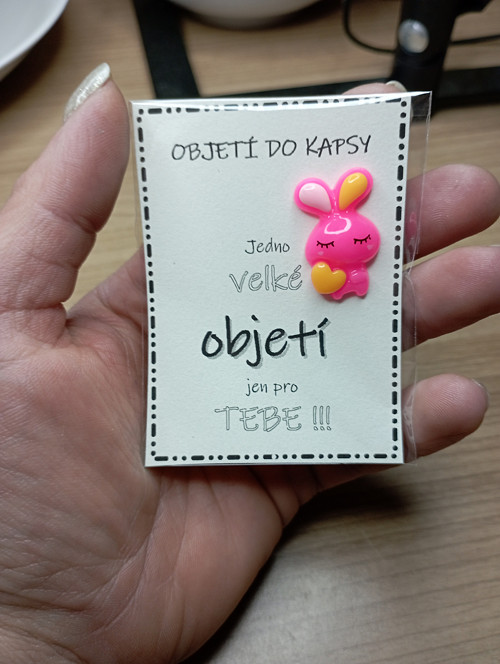 436 - velké objetí - zajíček — foto 5