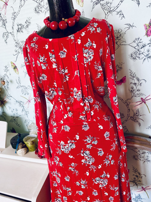 Šaty tea dress in red — foto 2